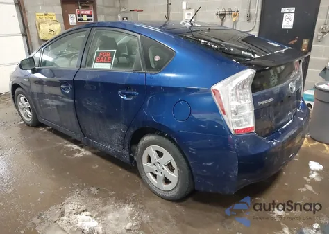 2010 Toyota Prius Iii z USA, uszkodzony, nr VIN JTDKN3DU3A1303813